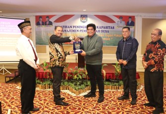  Bupati Bintan Roby Kurniawan Membuka Bimbingan Teknis 