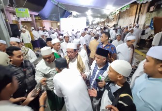 Ketua Majelis Syuro Habib Salim Assegaf saat hadir di Gresik Jawa Timur. 