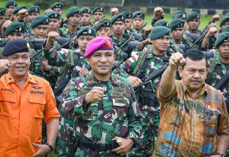 Danlantamal IX Hadiri Upacara Pemberangkatan Satgas Pengamanan Pulau Terluar XXVI Tahun 2023