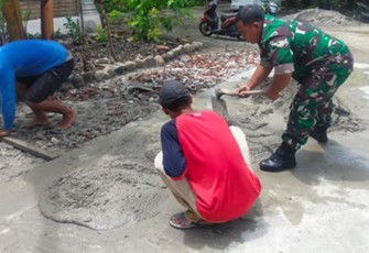  Anggota Kodim 0802/Ponorogo Langsung Sigap Membantu 