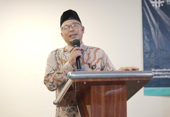 Asisten Deputi Pengembangan SDM Perkoperasian dan Jabatan Fungsional KemenKopUKM Nasrun Siagian