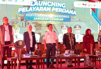 Ditjen Hubdat-Pemerintah Daerah saat Luncurkan Pelayaran Perdana Lintas Jangkar-Lembar