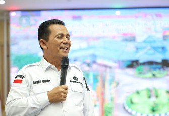 Gubernur Kepulauan Riau H. Ansar Ahmad
