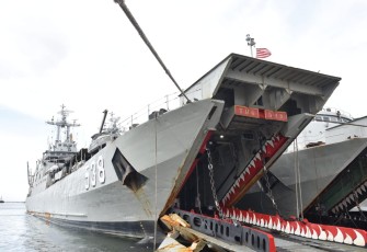 KRI Teluk Hading-538