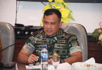 Danrem 081/DSJ Kolonel Inf Deni Rejeki 