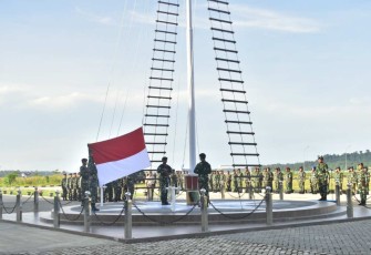 Upacara bendera 17-an Prajurit Koarmada III Sorong