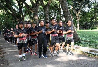 Lari jalanan prajurit Kodim Ponorogo 