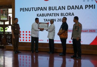 Acara penutupan bulan dana PMI kabupaten Blora tahun 2022 di rumah dinas Bupati Blora.