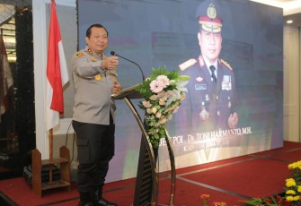 Kapolda Jatim Irjen Pol Toni Harmanto 