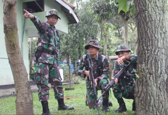 Latorsar Prajurit Menarmed 2 Kostrad 