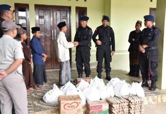 Berbagi untuk sesama Brimob Polda Kalbar 