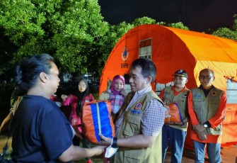 Bantuan BNPB untuk pengungsi kebakaran depo Pertamina Plumpang 