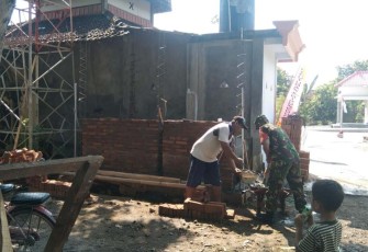 Pembangunan pagar masjid wilayah desa binaan 