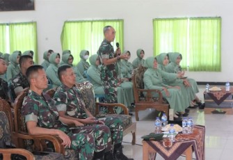 Penyuluhan Bintal Prajurit Menarmed 2 Kostrad 