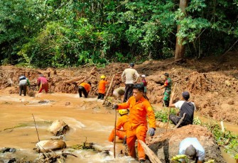 Tanah Longsor di Way Kanan