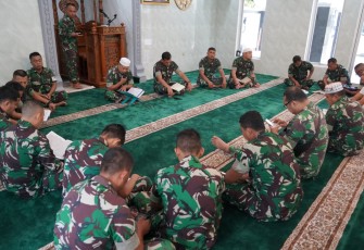 Tadarus Al-Qur'an Anggota Korem 023/KS