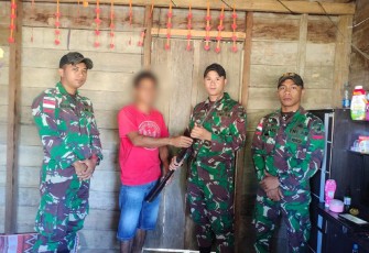 Terima senpi rakitan warga perbatasan 