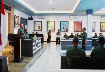 Danrem 081/DSJ saat Pimpin Sidang UKP