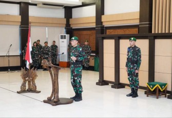 Kenaikan pangkat prajurit Kodam IX Udayana 