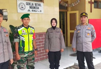 Pengamanan gereja di wilayah desa binaan 