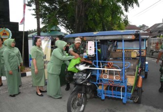 Baksos abang becak di Sibolga 