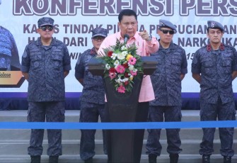 Kepala BNN RI Dr Petrus Reinhard Golose saat memberikan keterangan pers di Bali 