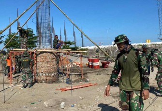 Karya Bakti Satgas Operasi Trisila TNI AL, Makassar (6)5)