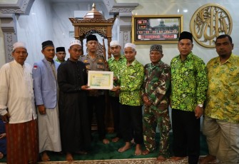 Terima Penghargaan DMI Kota Sibolga