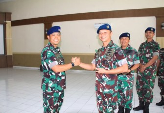 Dandepohar 30 Kolonel Tek DR Tumpal Silitonga saat pimpin sertijab 