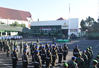 Upacara Hari Kebangkitan Nasional di Korem 073/Makutarama