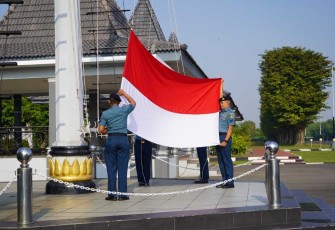 Upacara Hardiknas 2023 di AAL Surabaya 