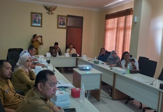 Ketua Komisi C DPRD Kota Batu H. Khamim Tohari, S.Sos saat menyampaikan kepada Dishub Pemkot Batu, untuk segera mengoptimalisasikan PAD dari sektor retribusi parkir agar mencapai target yang diharapkan