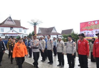 Kapolres Tapsel saat Ikuti Apel Gelar Pasukan Antisipasi Karhutla
