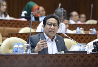 Mendes PDTT Abdul Halim Iskandar 