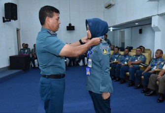 Wakil Gubernur AAL Laksamana Pertama TNI Dato' Rusman SN saat membuka pelatihan 
