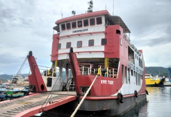 Kapal KMP Tude 