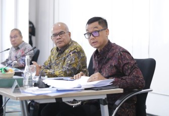 Dirut PLN Darmawan Prasodjo saat memberikan hasil kinerja dalam RUPS di Jakarta 