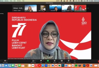 Deputi bidang Kewirausahaan Siti Azizah 