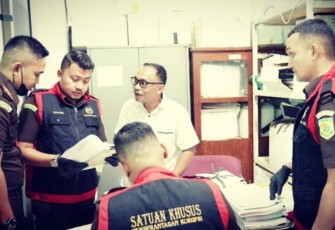 Kejari Aceh Timur Geledah Dinas PUPR 