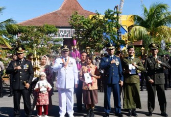 Foto bersama HUT Bhayangkara ke 77 tahun 2023 Forkopimda Madiun, Sabtu (1/7)
