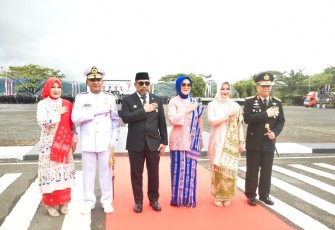 Danlantamal IX Hadiri Upacara HUT Bhayangkara di Polda Maluku 