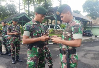 Sidak HP prajurit Menarmed 2 Kostrad, Kamis (27/7)