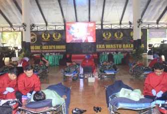 Donor darah prajurit grup 1 Kopassus Serang, Selasa (15/8)
