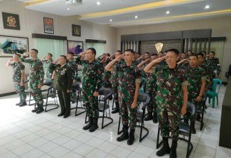 Prajurit Menarmed 2 Kostrad Upacara HUT Kemerdekaan RI, Kamis (17/8)