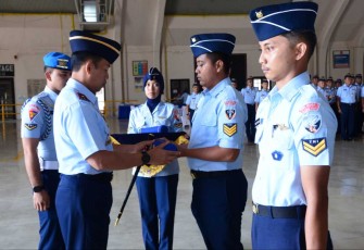 Danlanud Iswahjudi Marsma Wastum saat menutup Dikkualsus Crew Chief A-1 Pesawat F-16 dan T-50i, Rabu (30/8) 