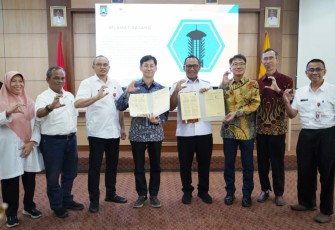 Wali Kota Helldy Agustian saat MoU Pemkot Cilegon dengan PT Lotte Chemical Indonesia di Cilegon, Rabu (30/8)