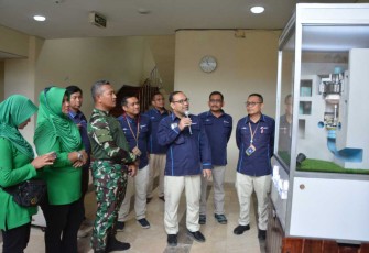 Danrem 023/KS Kolonel Inf Lukman Hakim saat kunjungan ke PT Inalum 