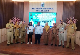 Ombudsman Perwakilan Banten saat Survei Kepatuhan Pelayanan Publik di Pemkot Cilegon, Senin (11/9)