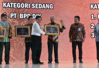 Bank Jatim Duduki Peringkat III BPB Kategori Besar 