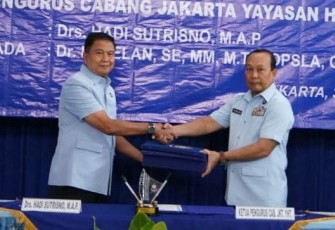 Serah terima Ketua Pengurus Cabang Jakarta Yayasan Hang Tuah